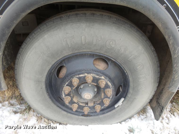 image for item DC3770 2002 Blue Bird TC2000 school bus