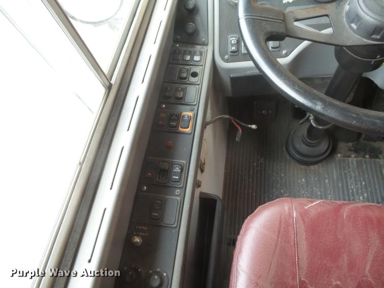 image for item DC3770 2002 Blue Bird TC2000 school bus