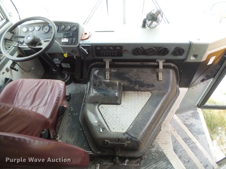 image for item DC3771 2002 Blue Bird TC2000 school bus