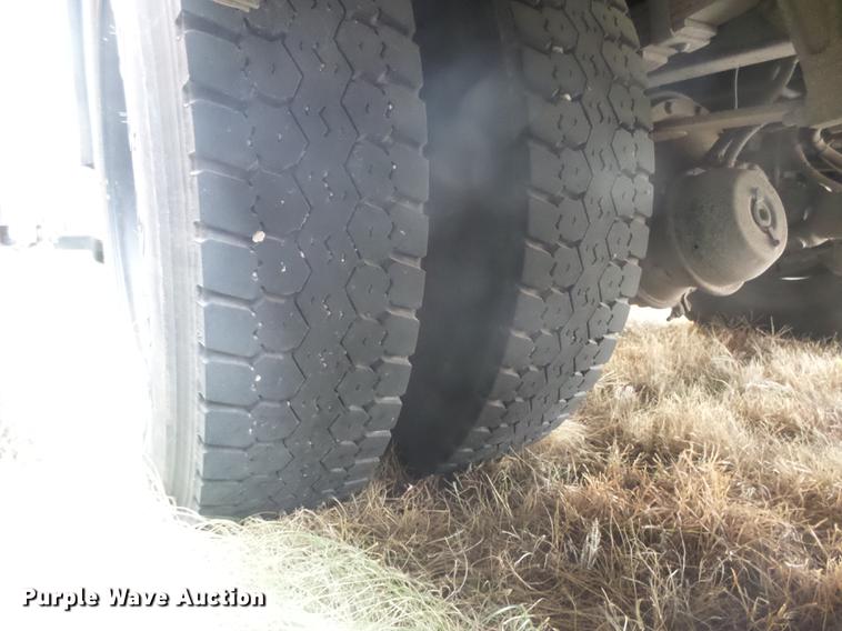 image for item DC3771 2002 Blue Bird TC2000 school bus