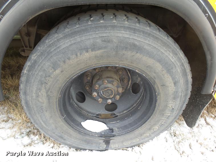 image for item DC3771 2002 Blue Bird TC2000 school bus