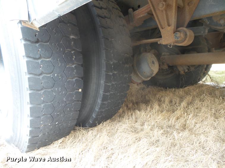 image for item DC3772 2002 Blue Bird TC2000 school bus