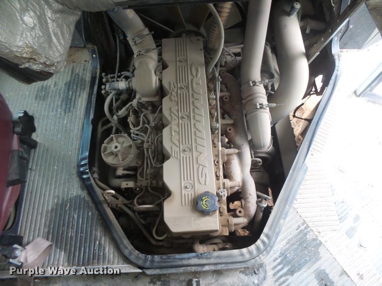 image for item DC3772 2002 Blue Bird TC2000 school bus