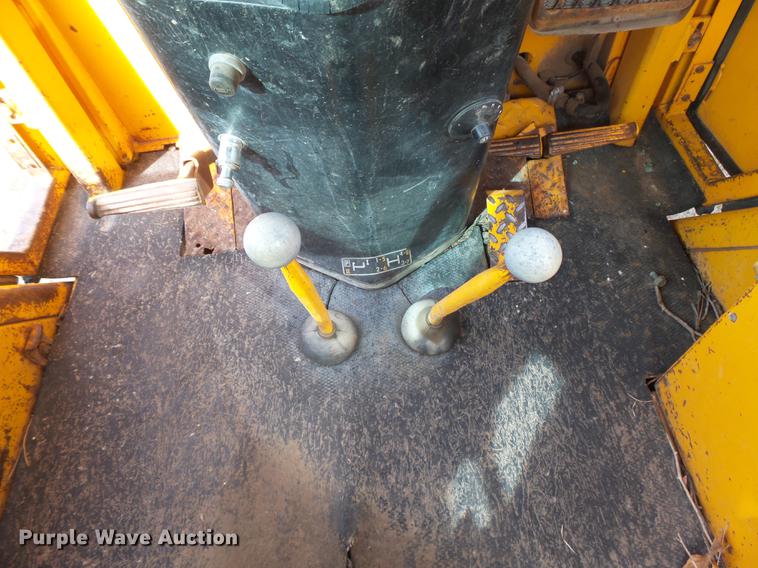 image for item DC3781 1980 John Deere 310A backhoe