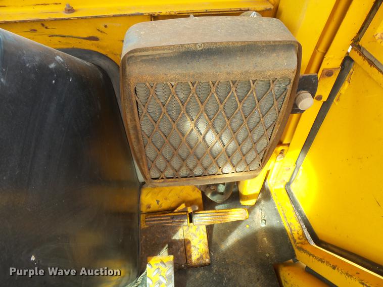 image for item DC3781 1980 John Deere 310A backhoe