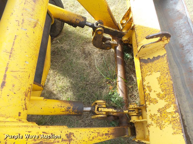 image for item DC3781 1980 John Deere 310A backhoe