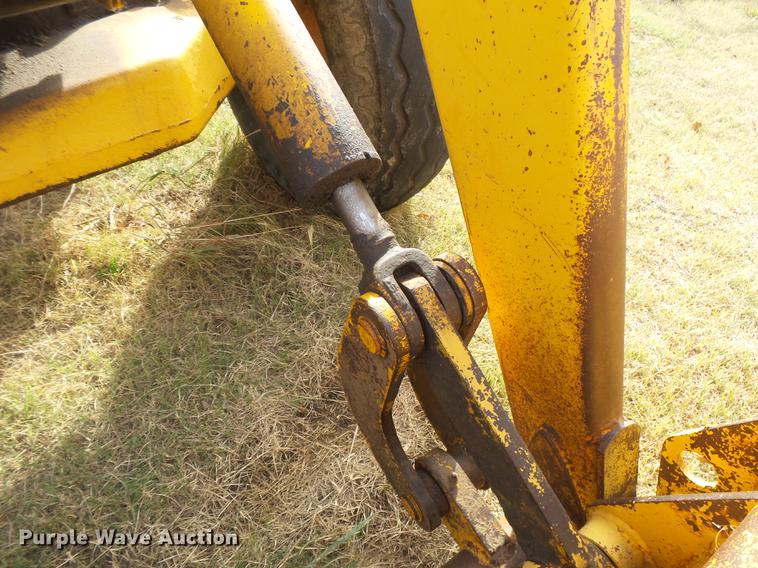 image for item DC3781 1980 John Deere 310A backhoe