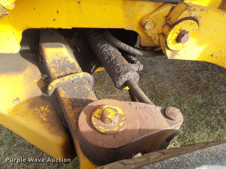 image for item DC3781 1980 John Deere 310A backhoe