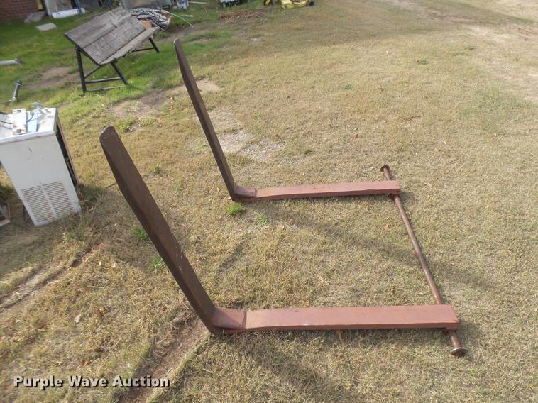 image for item DC3781 1980 John Deere 310A backhoe