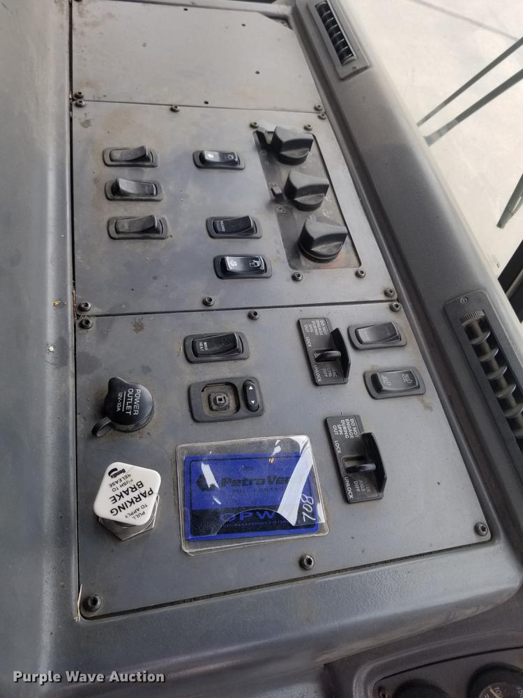 image for item DC4752 2007 American Lafrance Condor refuse truck