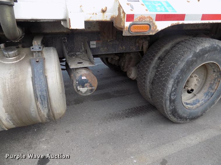 image for item DC4752 2007 American Lafrance Condor refuse truck