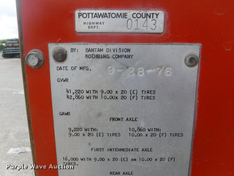 image for item DC5443 1976 Bantam T-350A truck crane