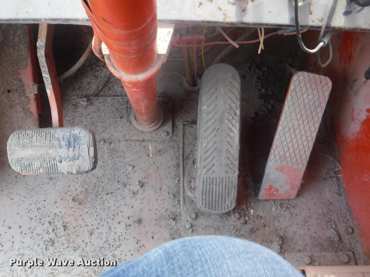 image for item DC5443 1976 Bantam T-350A truck crane