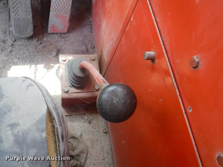 image for item DC5443 1976 Bantam T-350A truck crane