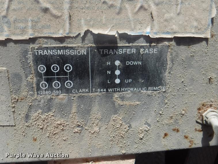 image for item DC5443 1976 Bantam T-350A truck crane