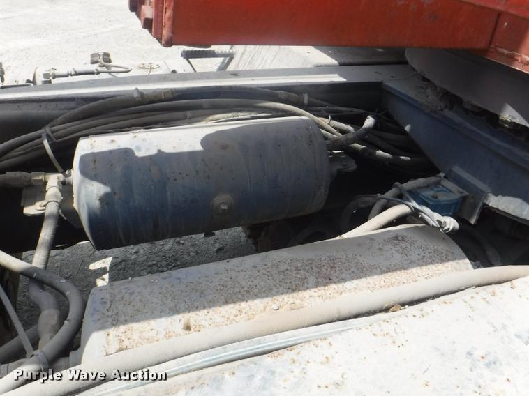 image for item DC5443 1976 Bantam T-350A truck crane