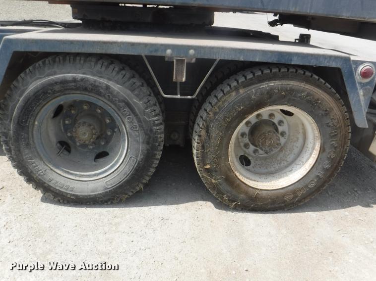 image for item DC5443 1976 Bantam T-350A truck crane