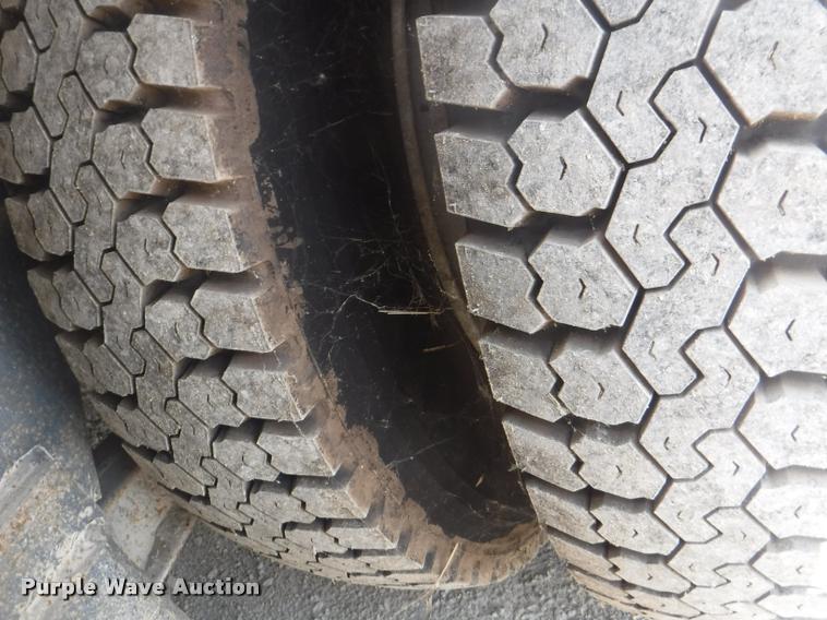 image for item DC5443 1976 Bantam T-350A truck crane