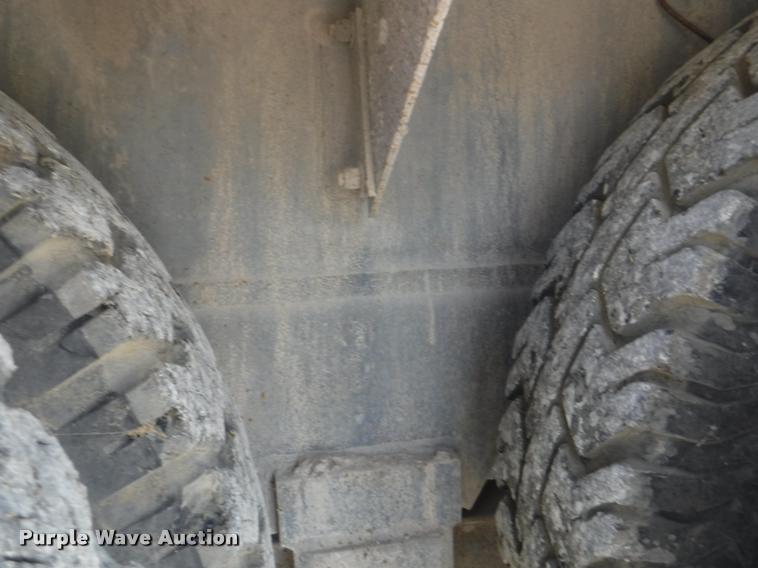 image for item DC5443 1976 Bantam T-350A truck crane