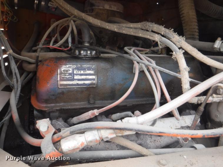 image for item DC5443 1976 Bantam T-350A truck crane