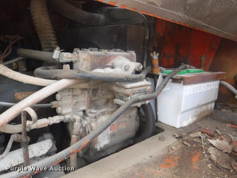 image for item DC5443 1976 Bantam T-350A truck crane