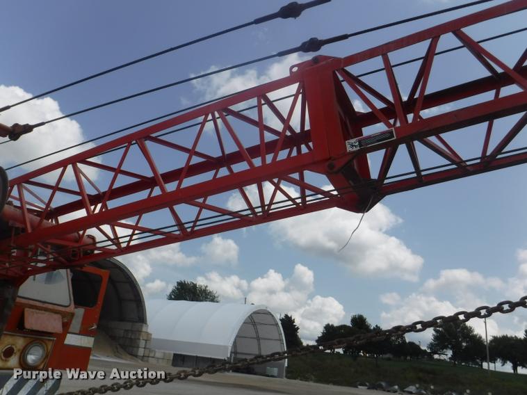 image for item DC5443 1976 Bantam T-350A truck crane