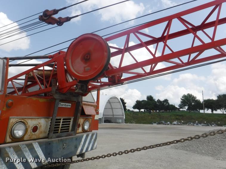 image for item DC5443 1976 Bantam T-350A truck crane