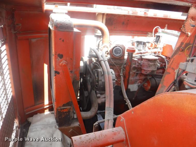 image for item DC5443 1976 Bantam T-350A truck crane