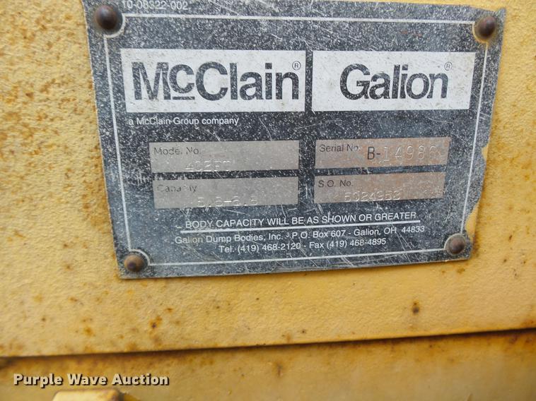 image for item DC6776 2000 International 4900 dump truck