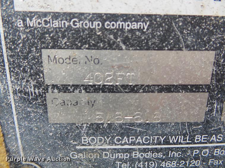 image for item DC6776 2000 International 4900 dump truck