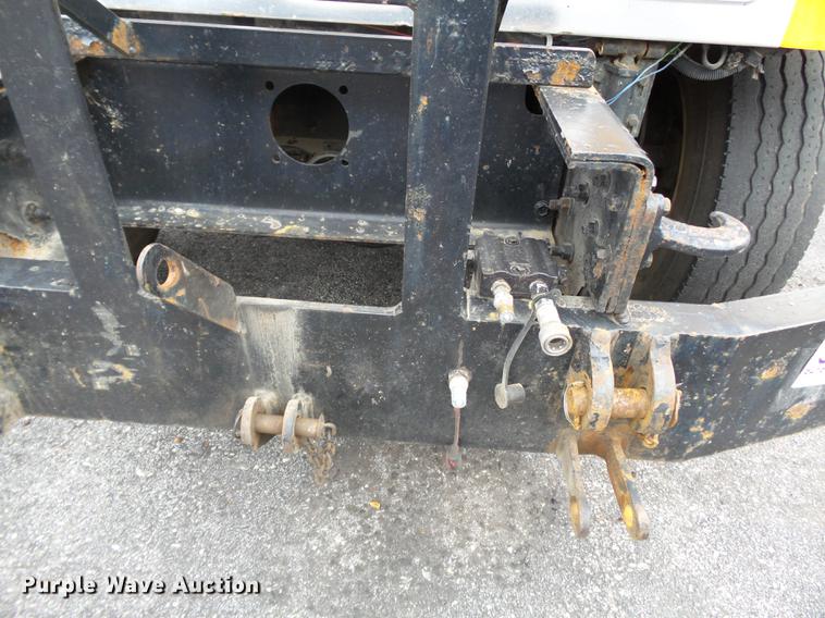 image for item DC6777 2002 International 2554 dump truck