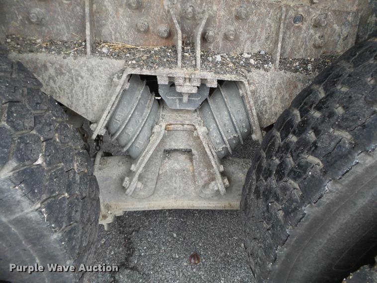 image for item DC6777 2002 International 2554 dump truck