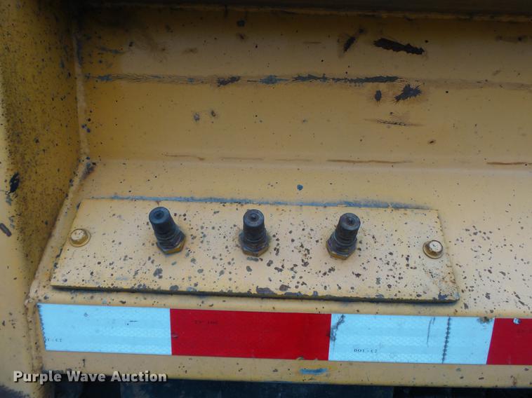 image for item DC6777 2002 International 2554 dump truck