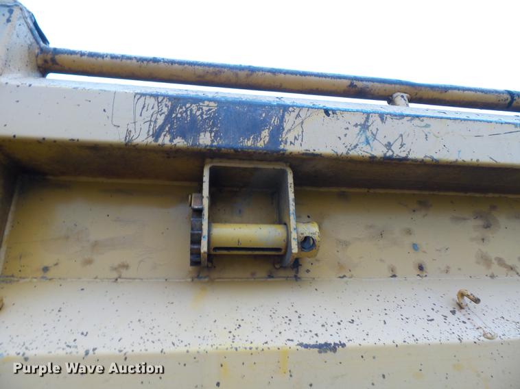 image for item DC6777 2002 International 2554 dump truck