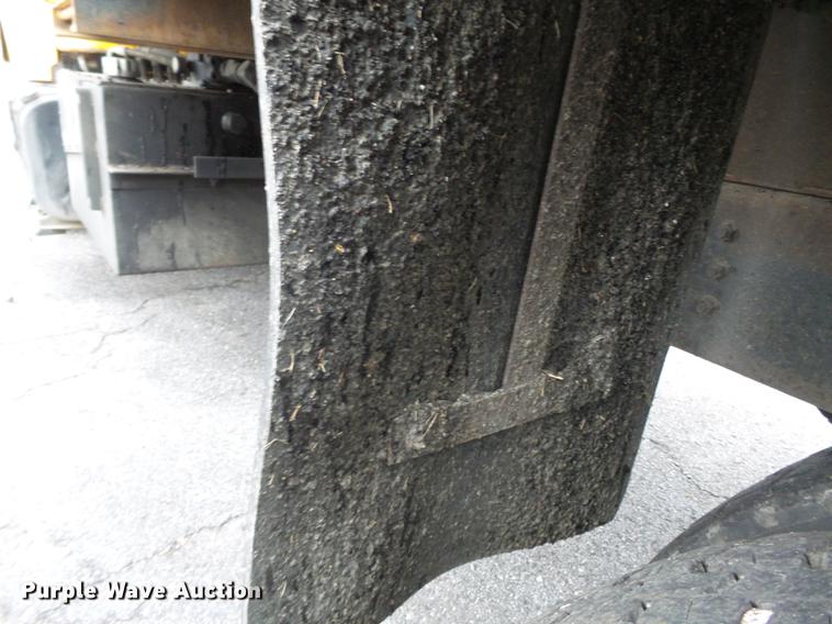 image for item DC6777 2002 International 2554 dump truck