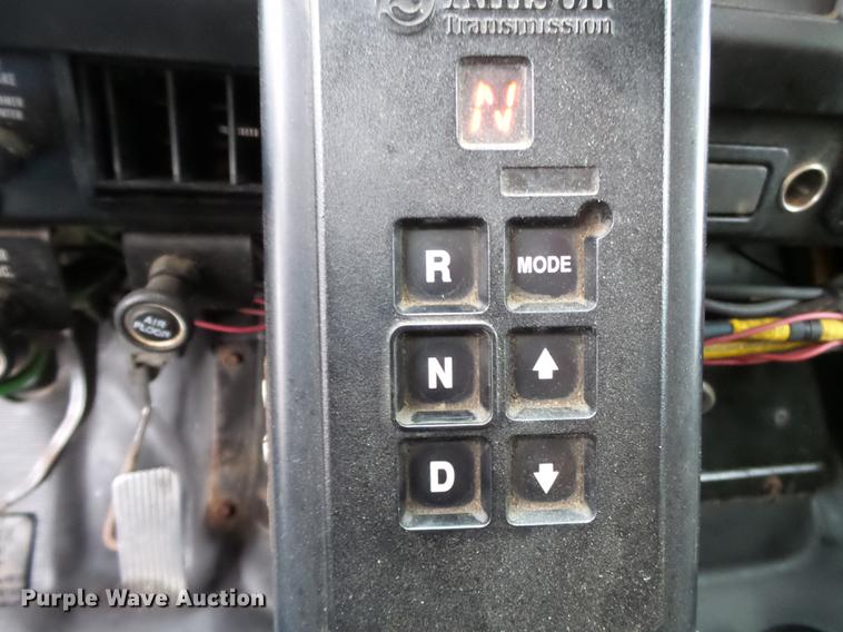 image for item DC6777 2002 International 2554 dump truck