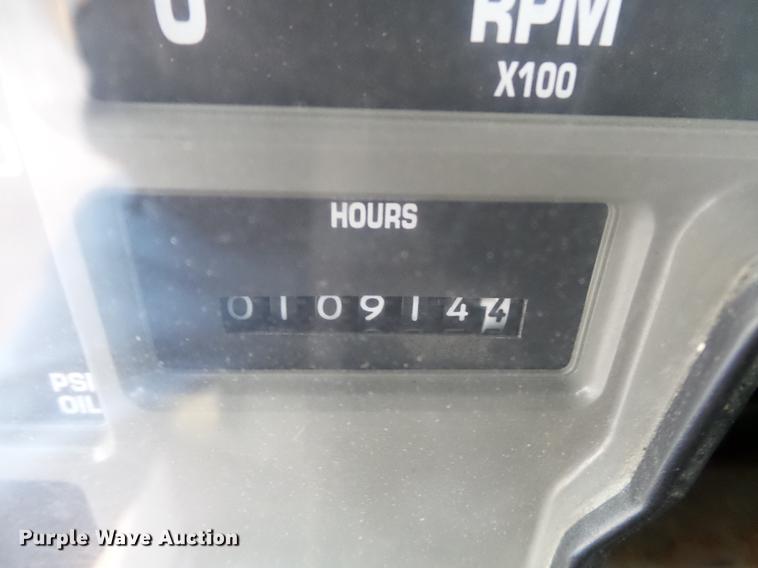 image for item DC6777 2002 International 2554 dump truck