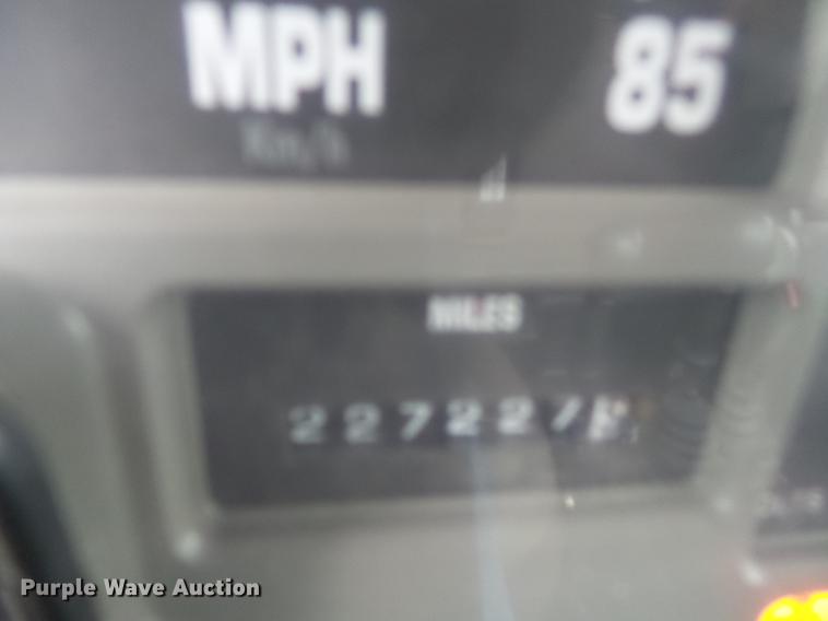 image for item DC6777 2002 International 2554 dump truck