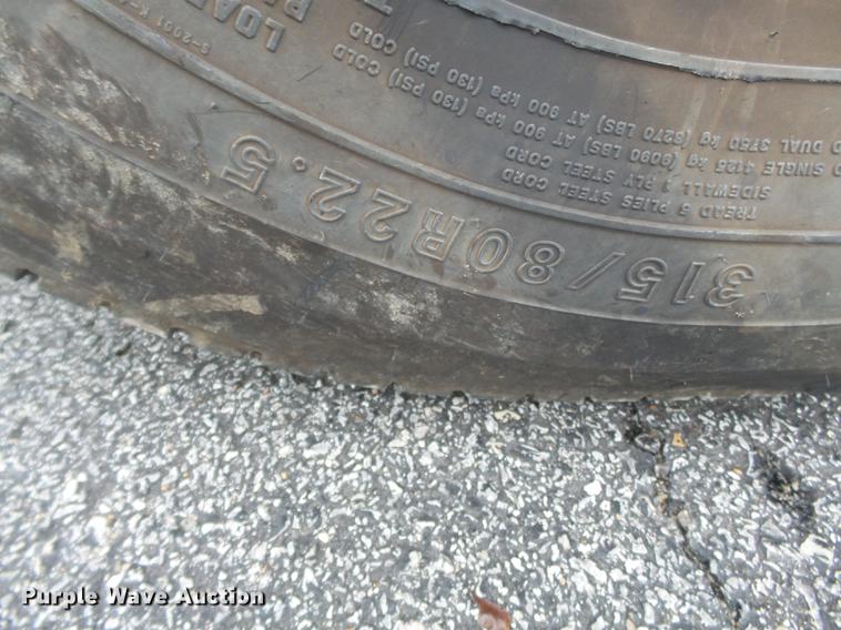 image for item DC6778 2007 International 7400 dump truck