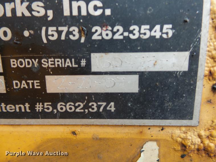 image for item DC6778 2007 International 7400 dump truck