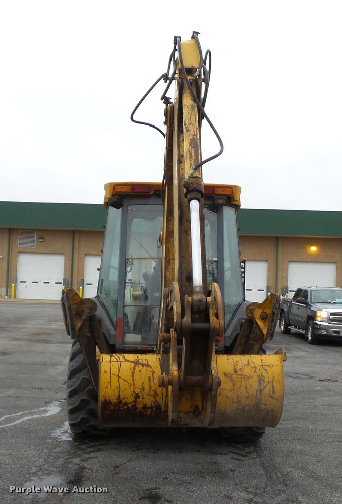 image for item DC6779 2001 John Deere 310SG backhoe