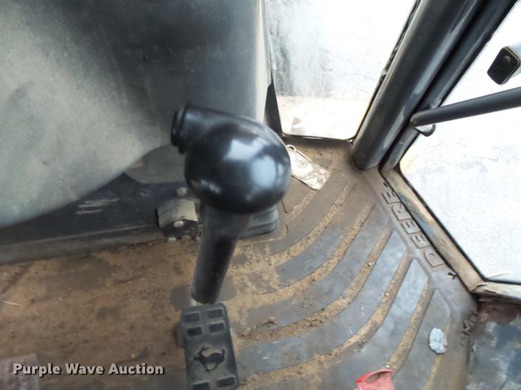 image for item DC6779 2001 John Deere 310SG backhoe