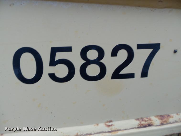 image for item DC6779 2001 John Deere 310SG backhoe