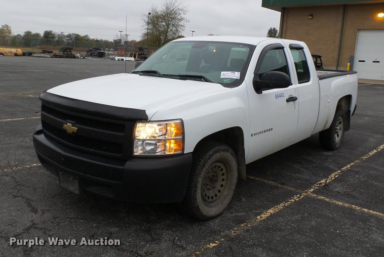 image for item DC6783 2008 Chevrolet Silverado 1500 Ext. Cab pickup truck