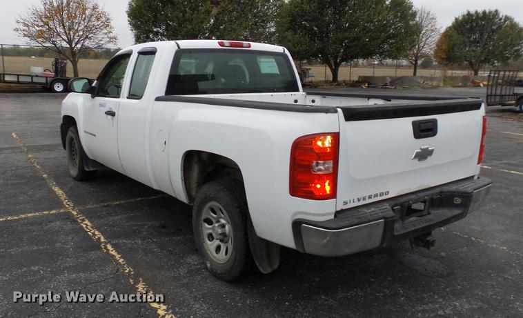 image for item DC6783 2008 Chevrolet Silverado 1500 Ext. Cab pickup truck