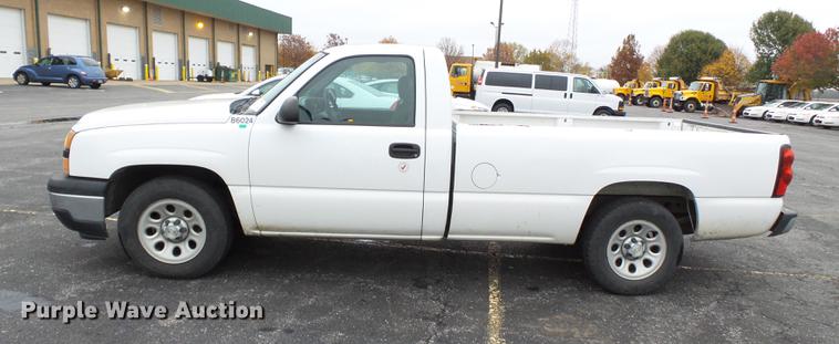 image for item DC6785 2006 Chevrolet Silverado 1500 pickup truck