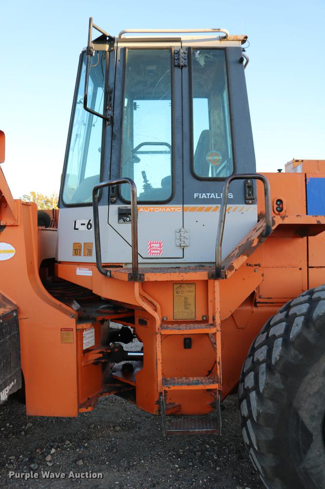 image for item DD0005 1997 Fiat-Allis FR160.2 wheel loader