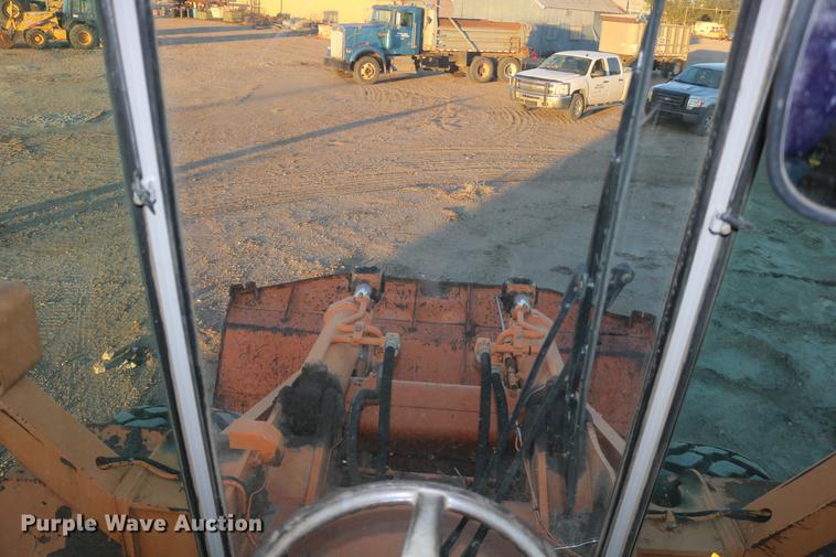 image for item DD0005 1997 Fiat-Allis FR160.2 wheel loader