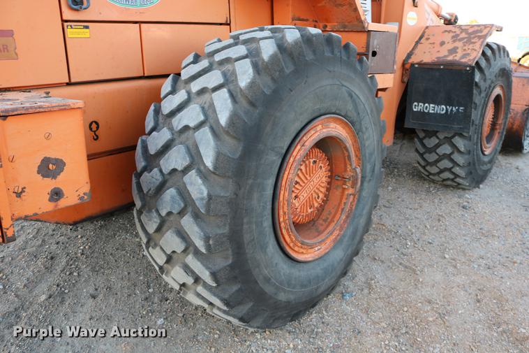 image for item DD0005 1997 Fiat-Allis FR160.2 wheel loader