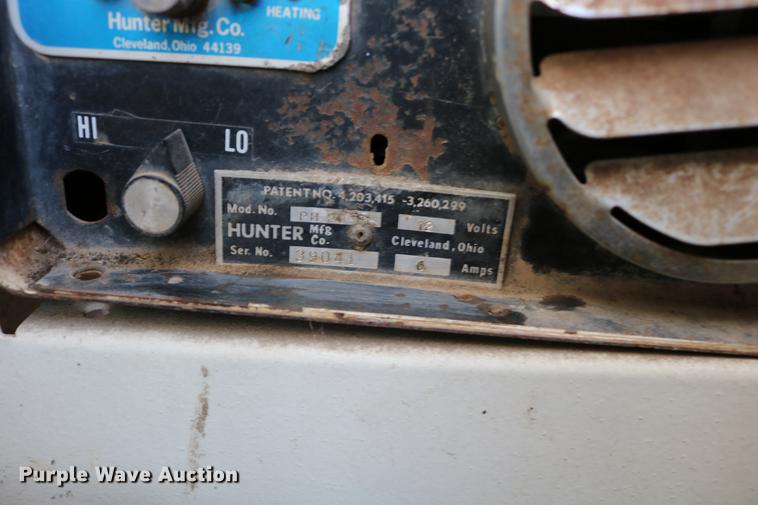 image for item DD0026 1985 P & H RT50 crane